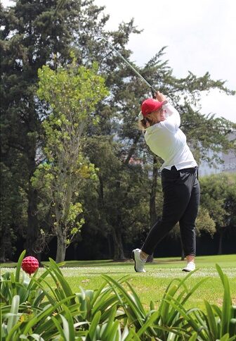 La golfista mexicana María José Martínez lidera en el Abierto Sudamericano Amateur